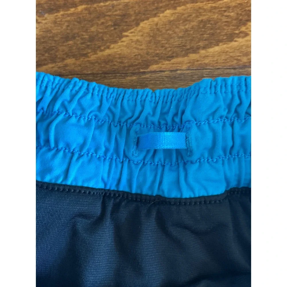 Lululemon Run Speed Shorts Blue Geometric Pattern Turquoise‎ Waistband Size 10